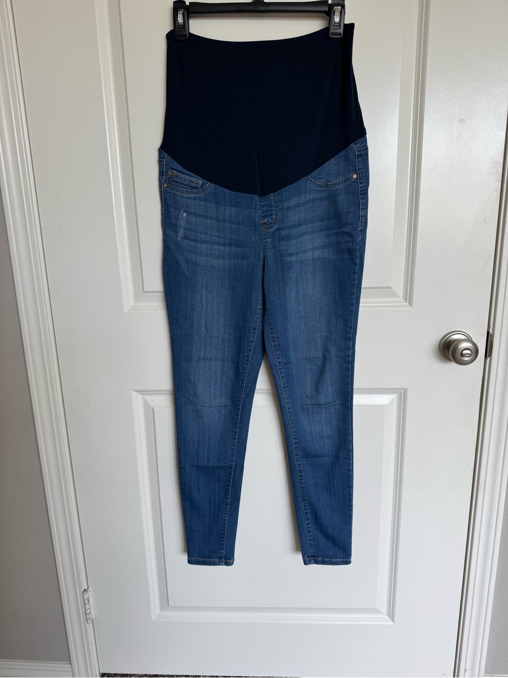 Celebrity Pink Maternity-Indigo Blue Maternity Jeggings with Black Overband